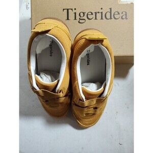 Tiger Idea Women's Size 9 And 1/2 (796)